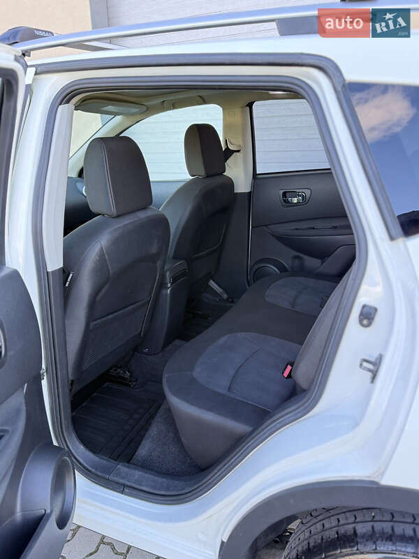 Внедорожник / Кроссовер Nissan Qashqai 2010 в Радехове