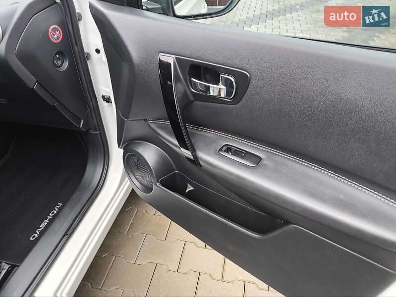 Внедорожник / Кроссовер Nissan Qashqai 2012 в Звягеле фото 28 Внедорожник / Кроссовер Nissan Qashqai 2012 в Звягеле