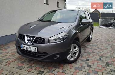 Позашляховик / Кросовер Nissan Qashqai 2012 в Звягелі Позашляховик / Кросовер Nissan Qashqai 2012 в Звягелі