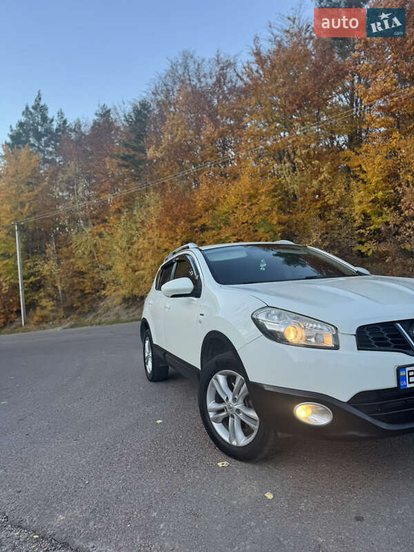 Позашляховик / Кросовер Nissan Qashqai 2011 в Долині