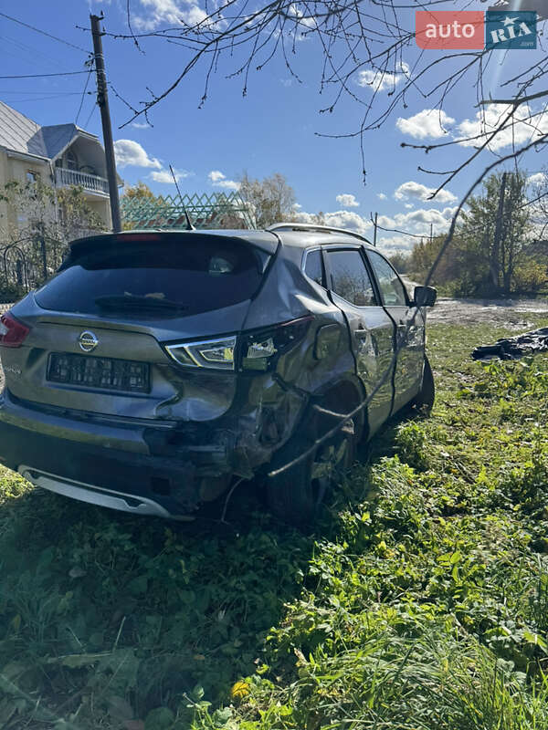 Внедорожник / Кроссовер Nissan Qashqai 2016 в Городке фото 4 Внедорожник / Кроссовер Nissan Qashqai 2016 в Городке