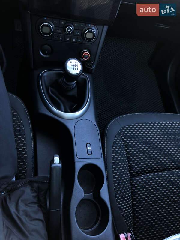 Позашляховик / Кросовер Nissan Qashqai 2009 в Івано-Франківську