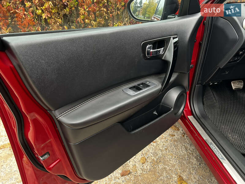 Внедорожник / Кроссовер Nissan Qashqai 2013 в Виннице