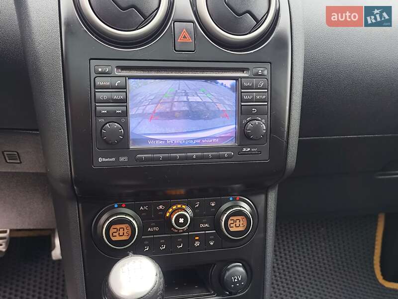 Внедорожник / Кроссовер Nissan Qashqai 2011 в Новоархангельске