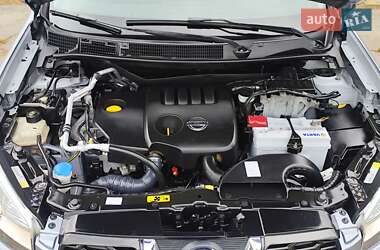 Внедорожник / Кроссовер Nissan Qashqai 2011 в 