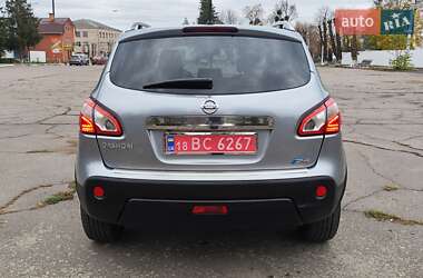 Внедорожник / Кроссовер Nissan Qashqai 2011 в 