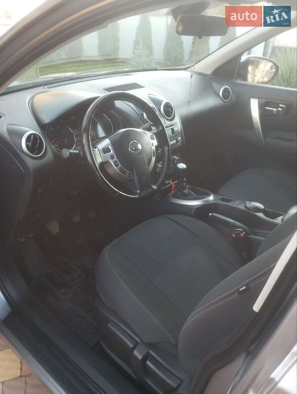 Внедорожник / Кроссовер Nissan Qashqai 2012 в Ивано-Франковске