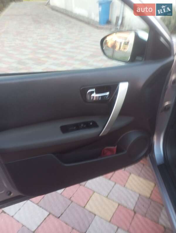 Внедорожник / Кроссовер Nissan Qashqai 2012 в Ивано-Франковске