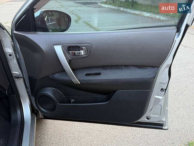 Позашляховик / Кросовер Nissan Qashqai 2008 в Харкові