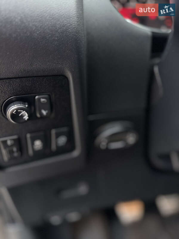 Внедорожник / Кроссовер Nissan Qashqai 2012 в Умани