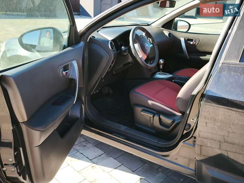 Позашляховик / Кросовер Nissan Qashqai 2008 в Львові фото 18 Позашляховик / Кросовер Nissan Qashqai 2008 в Львові