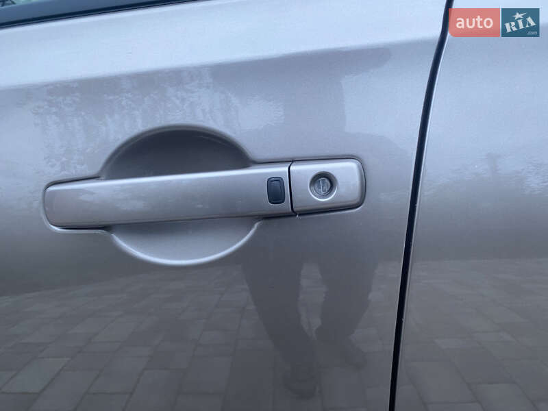 Внедорожник / Кроссовер Nissan Qashqai 2011 в Виннице