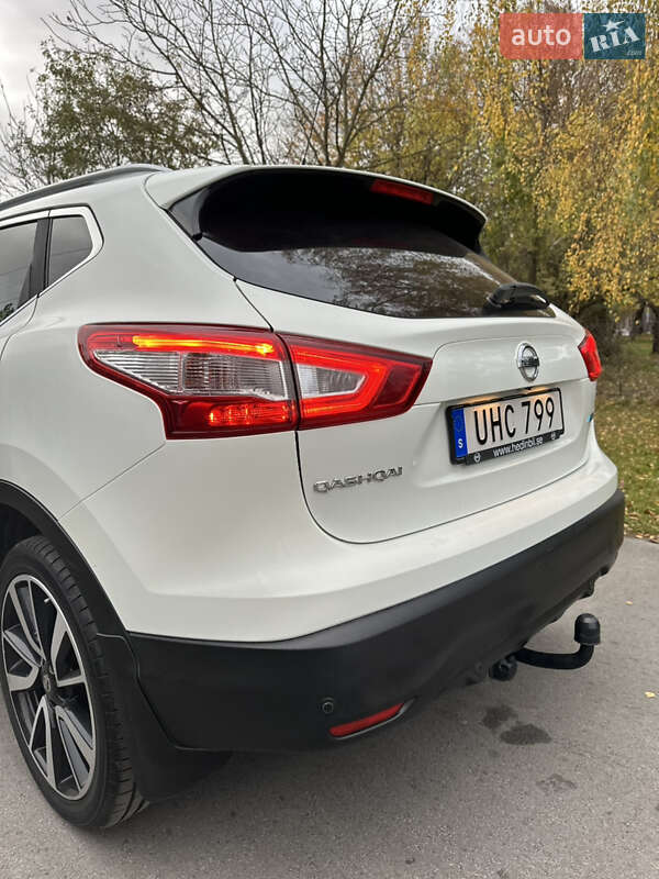 Внедорожник / Кроссовер Nissan Qashqai 2014 в Радивилове