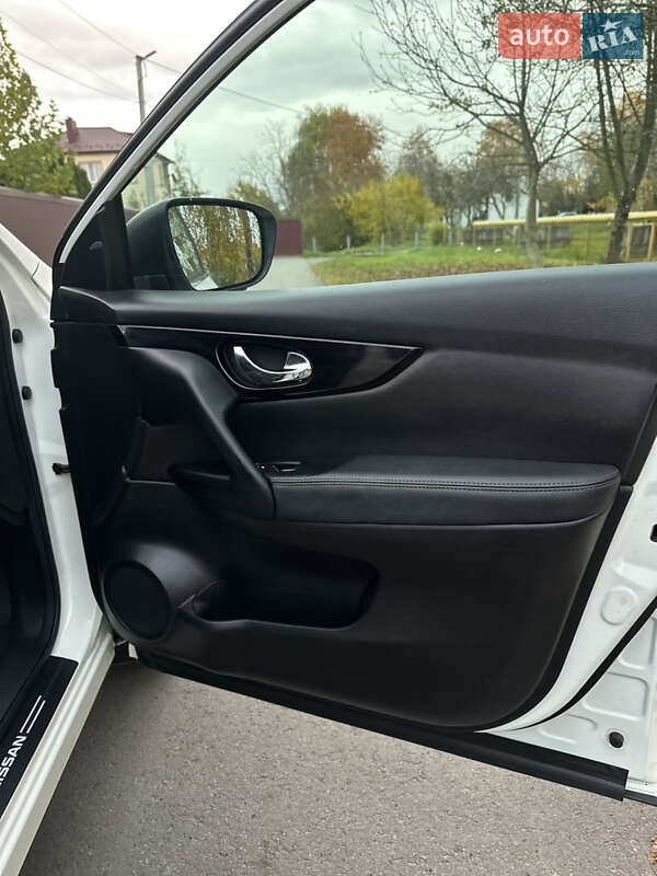 Внедорожник / Кроссовер Nissan Qashqai 2014 в Радивилове