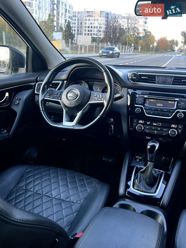 Позашляховик / Кросовер Nissan Qashqai 2018 в Львові фото 13 Позашляховик / Кросовер Nissan Qashqai 2018 в Львові