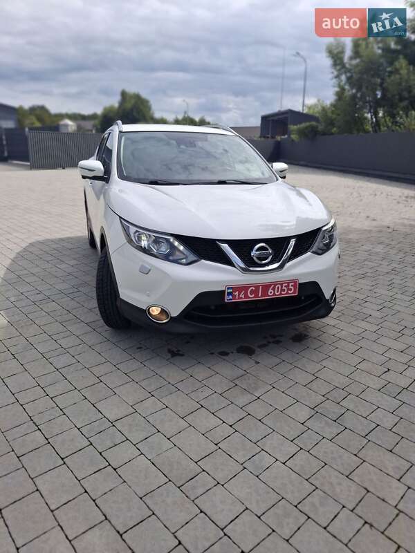 Внедорожник / Кроссовер Nissan Qashqai 2015 в Львове