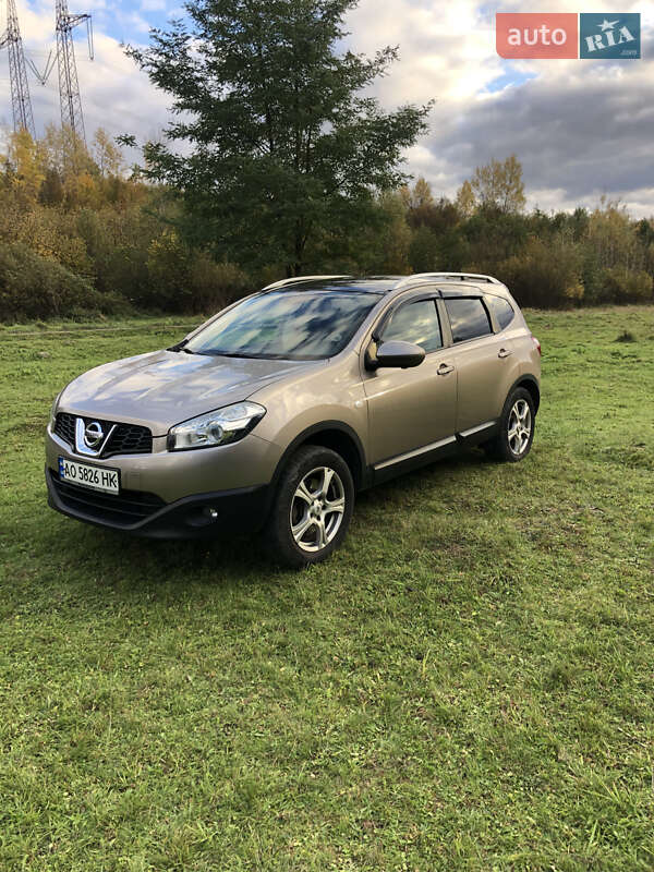 Внедорожник / Кроссовер Nissan Qashqai 2012 в Ужгороде фото 34 Внедорожник / Кроссовер Nissan Qashqai 2012 в Ужгороде