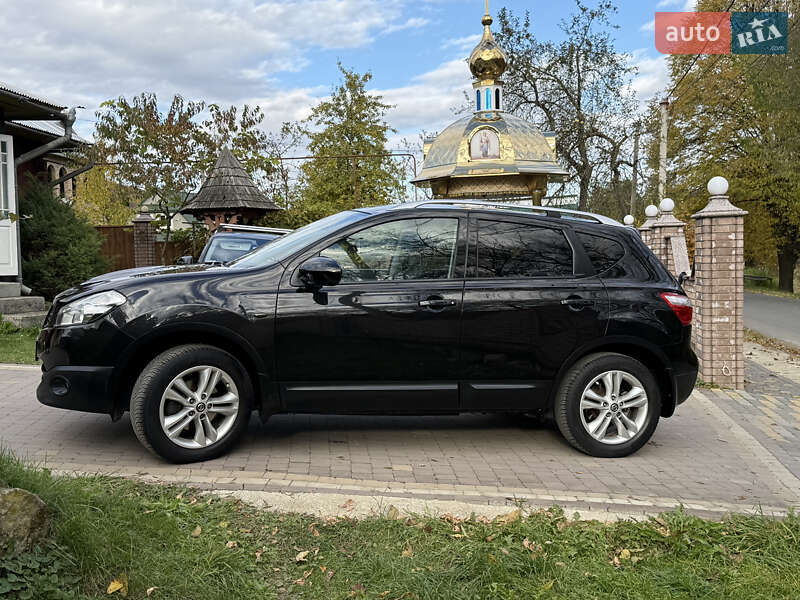 Внедорожник / Кроссовер Nissan Qashqai 2011 в Косове