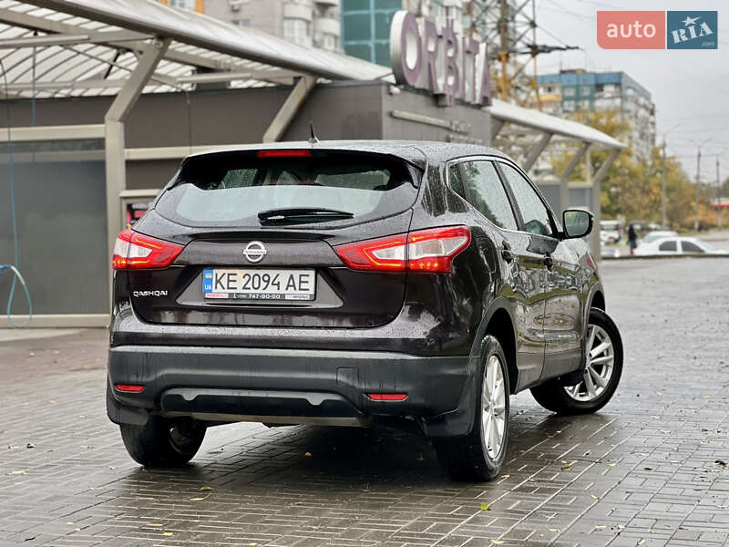 Внедорожник / Кроссовер Nissan Qashqai 2017 в Днепре