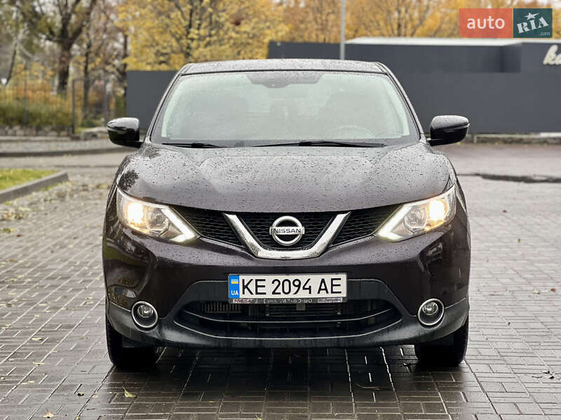 Внедорожник / Кроссовер Nissan Qashqai 2017 в Днепре