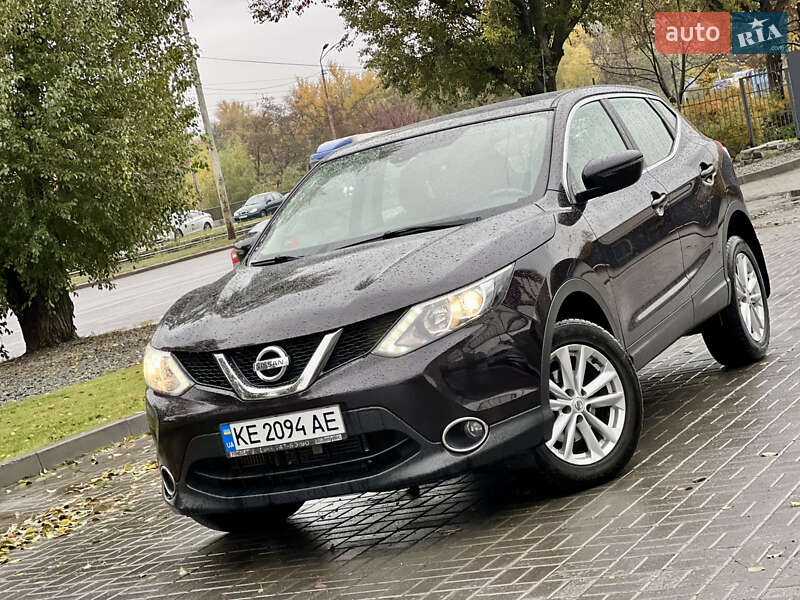 Внедорожник / Кроссовер Nissan Qashqai 2017 в Днепре