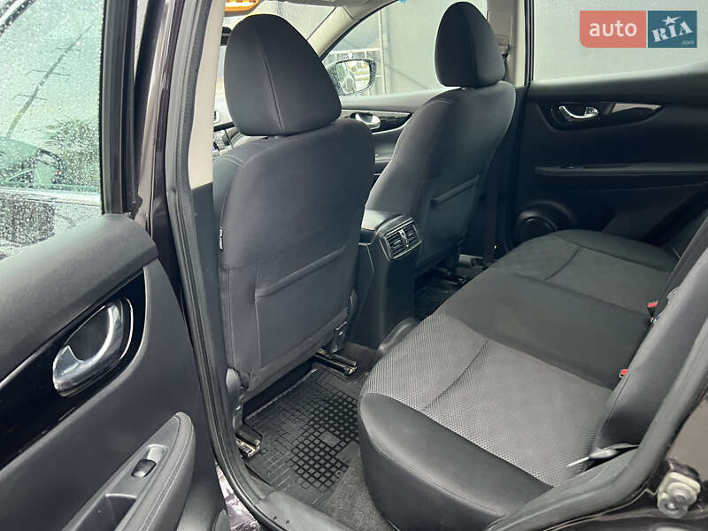 Внедорожник / Кроссовер Nissan Qashqai 2017 в Днепре