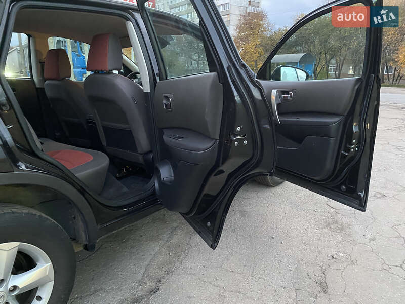 Внедорожник / Кроссовер Nissan Qashqai 2008 в Конотопе