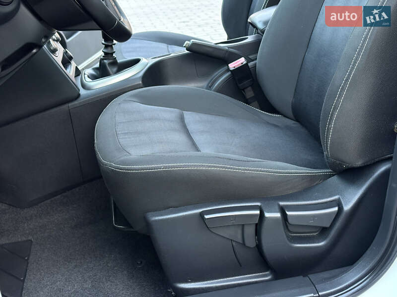 Внедорожник / Кроссовер Nissan Qashqai 2012 в Житомире фото 38 Внедорожник / Кроссовер Nissan Qashqai 2012 в Житомире