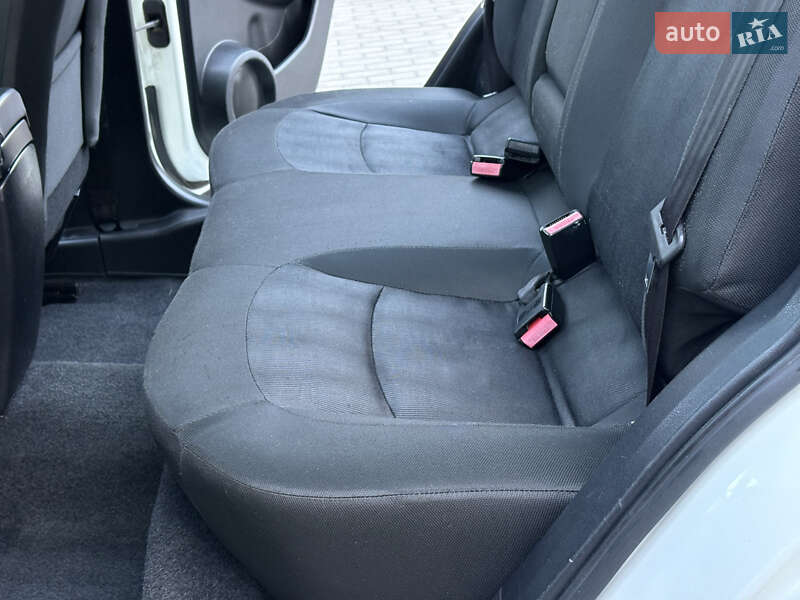 Внедорожник / Кроссовер Nissan Qashqai 2012 в Житомире фото 42 Внедорожник / Кроссовер Nissan Qashqai 2012 в Житомире