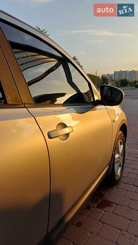 Внедорожник / Кроссовер Nissan Qashqai 2008 в Полтаве