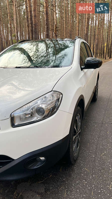 Внедорожник / Кроссовер Nissan Qashqai 2013 в Решетиловке фото 11 Внедорожник / Кроссовер Nissan Qashqai 2013 в Решетиловке