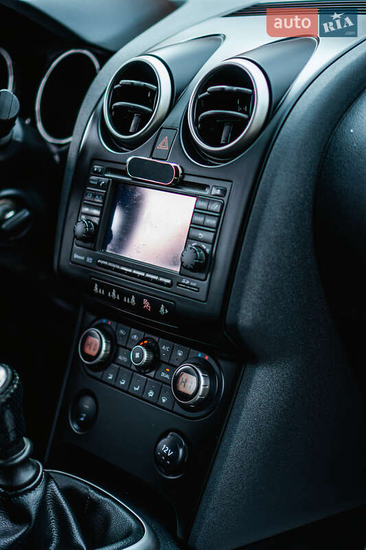Внедорожник / Кроссовер Nissan Qashqai 2010 в Бурштыне фото 26 Внедорожник / Кроссовер Nissan Qashqai 2010 в Бурштыне