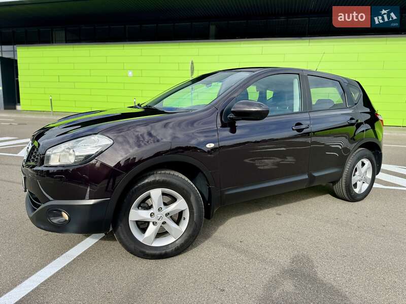 Внедорожник / Кроссовер Nissan Qashqai 2013 в Киеве