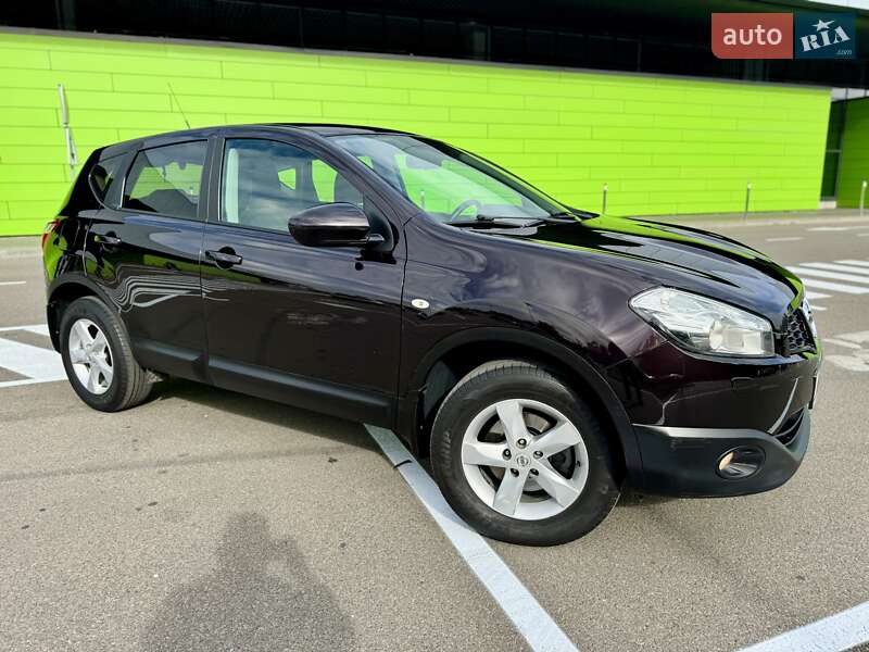 Внедорожник / Кроссовер Nissan Qashqai 2013 в Киеве