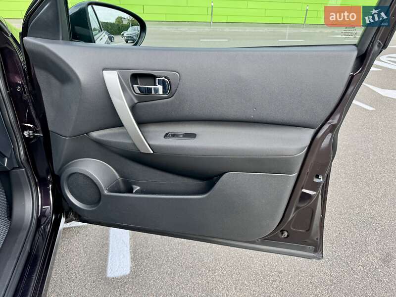 Внедорожник / Кроссовер Nissan Qashqai 2013 в Киеве