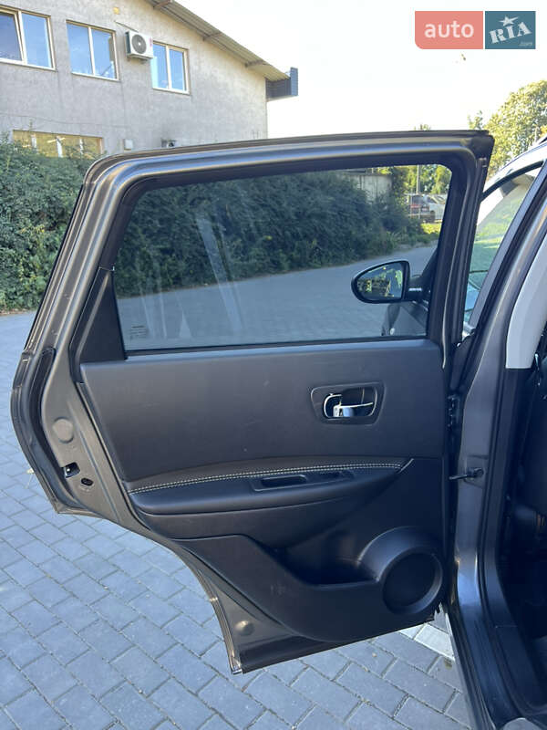 Внедорожник / Кроссовер Nissan Qashqai 2013 в Луцке