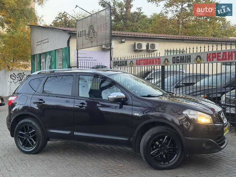 Внедорожник / Кроссовер Nissan Qashqai 2012 в Николаеве