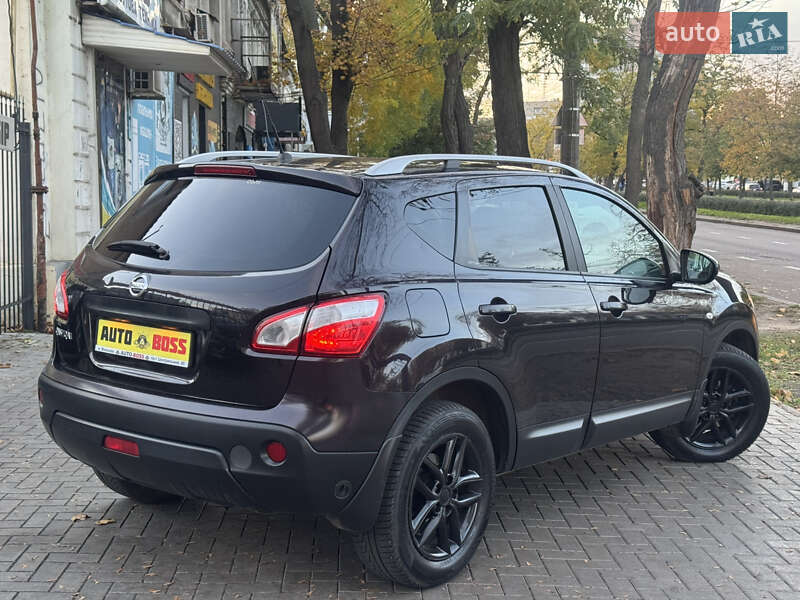 Внедорожник / Кроссовер Nissan Qashqai 2012 в Николаеве