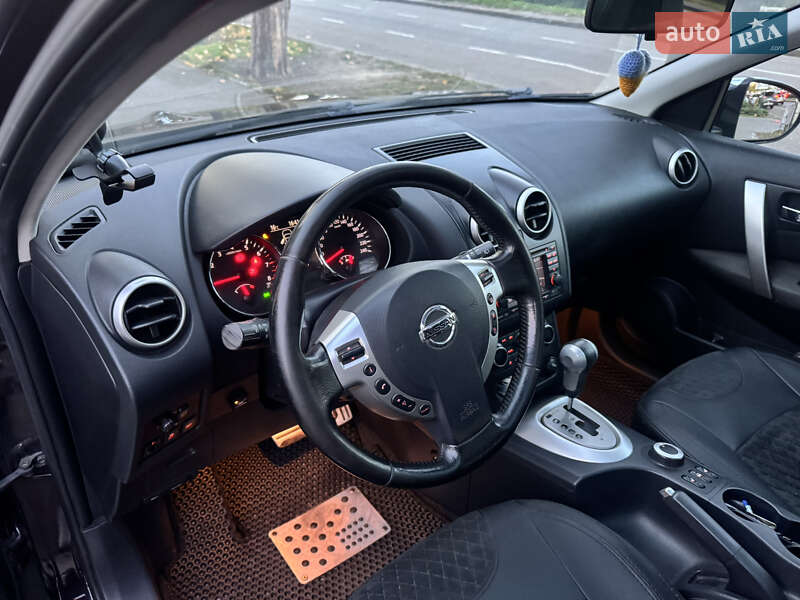 Внедорожник / Кроссовер Nissan Qashqai 2012 в Николаеве