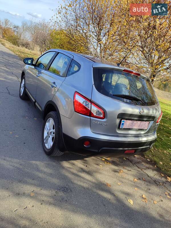 Внедорожник / Кроссовер Nissan Qashqai 2011 в Запорожье