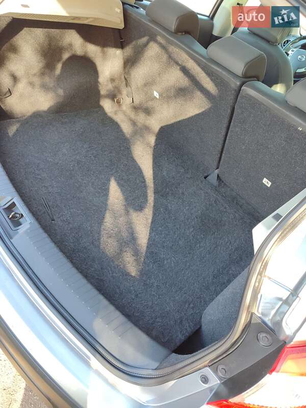 Внедорожник / Кроссовер Nissan Qashqai 2011 в Запорожье