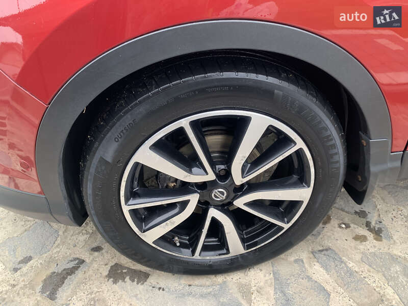 Внедорожник / Кроссовер Nissan Qashqai 2014 в Волчковцы