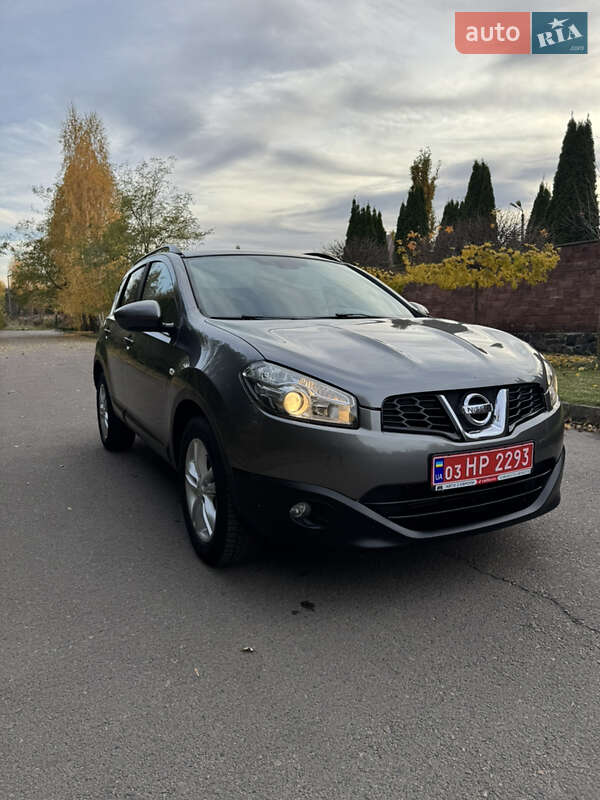 Внедорожник / Кроссовер Nissan Qashqai 2012 в Ровно