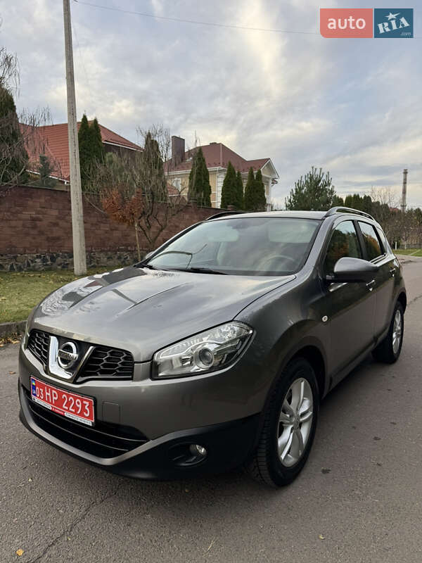 Внедорожник / Кроссовер Nissan Qashqai 2012 в Ровно