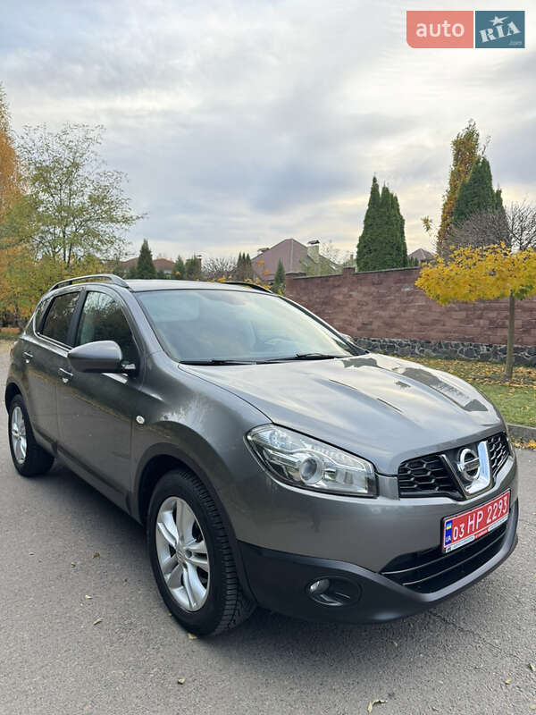 Внедорожник / Кроссовер Nissan Qashqai 2012 в Ровно