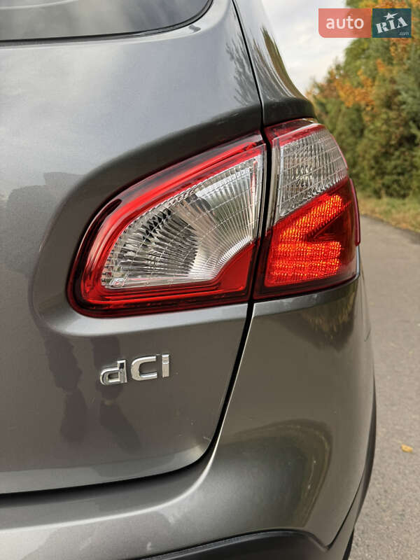 Внедорожник / Кроссовер Nissan Qashqai 2012 в Ровно