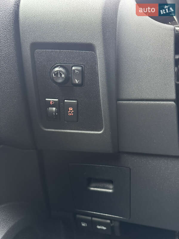 Внедорожник / Кроссовер Nissan Qashqai 2012 в Ровно