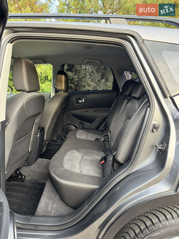 Внедорожник / Кроссовер Nissan Qashqai 2012 в Ровно