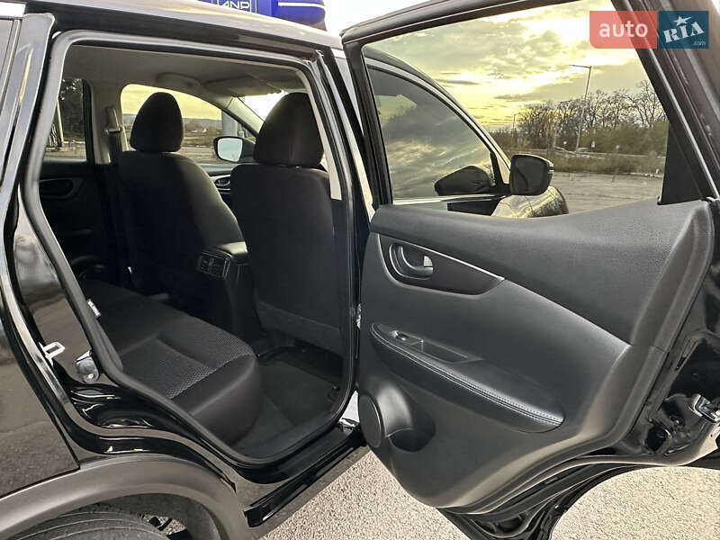 Позашляховик / Кросовер Nissan Qashqai 2021 в Бродах