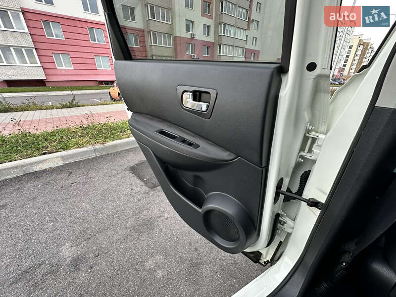 Внедорожник / Кроссовер Nissan Qashqai 2010 в Виннице